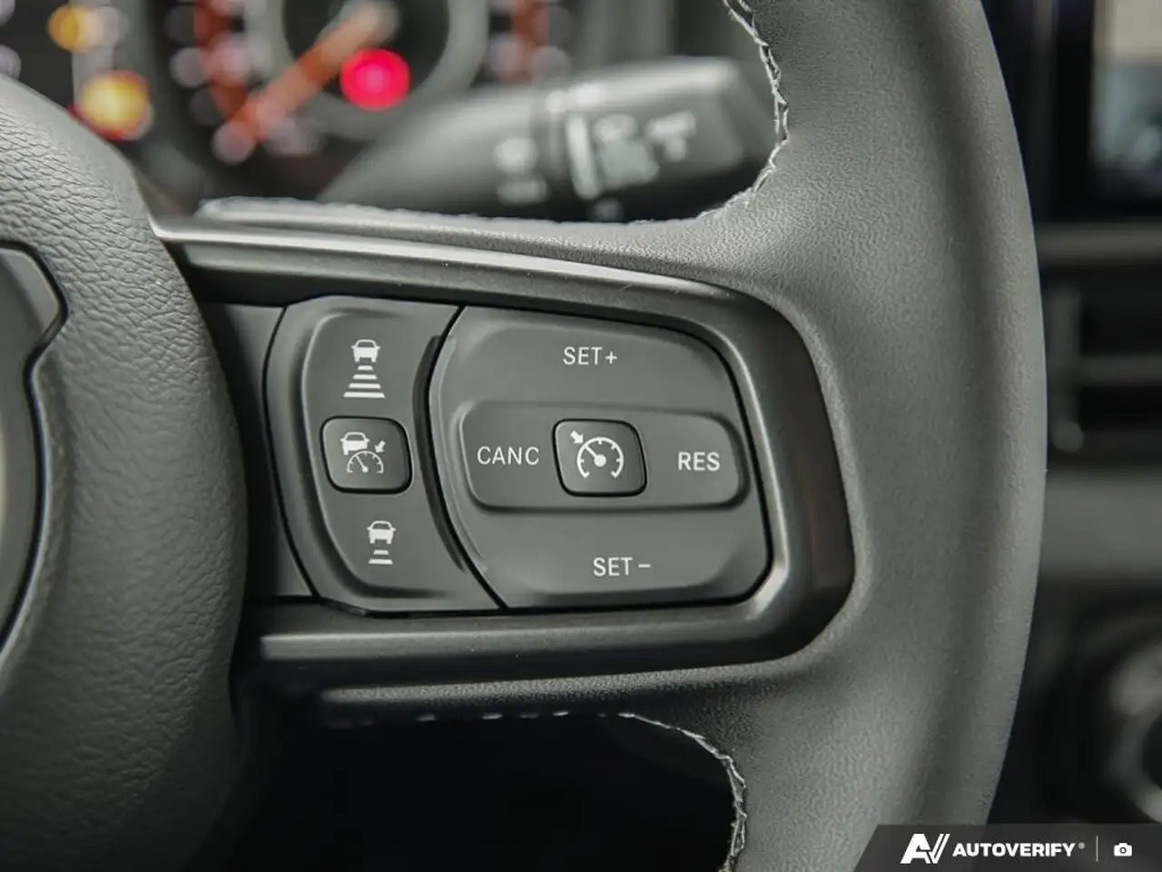 Jeep Gladiator photo Jeep Gladiator