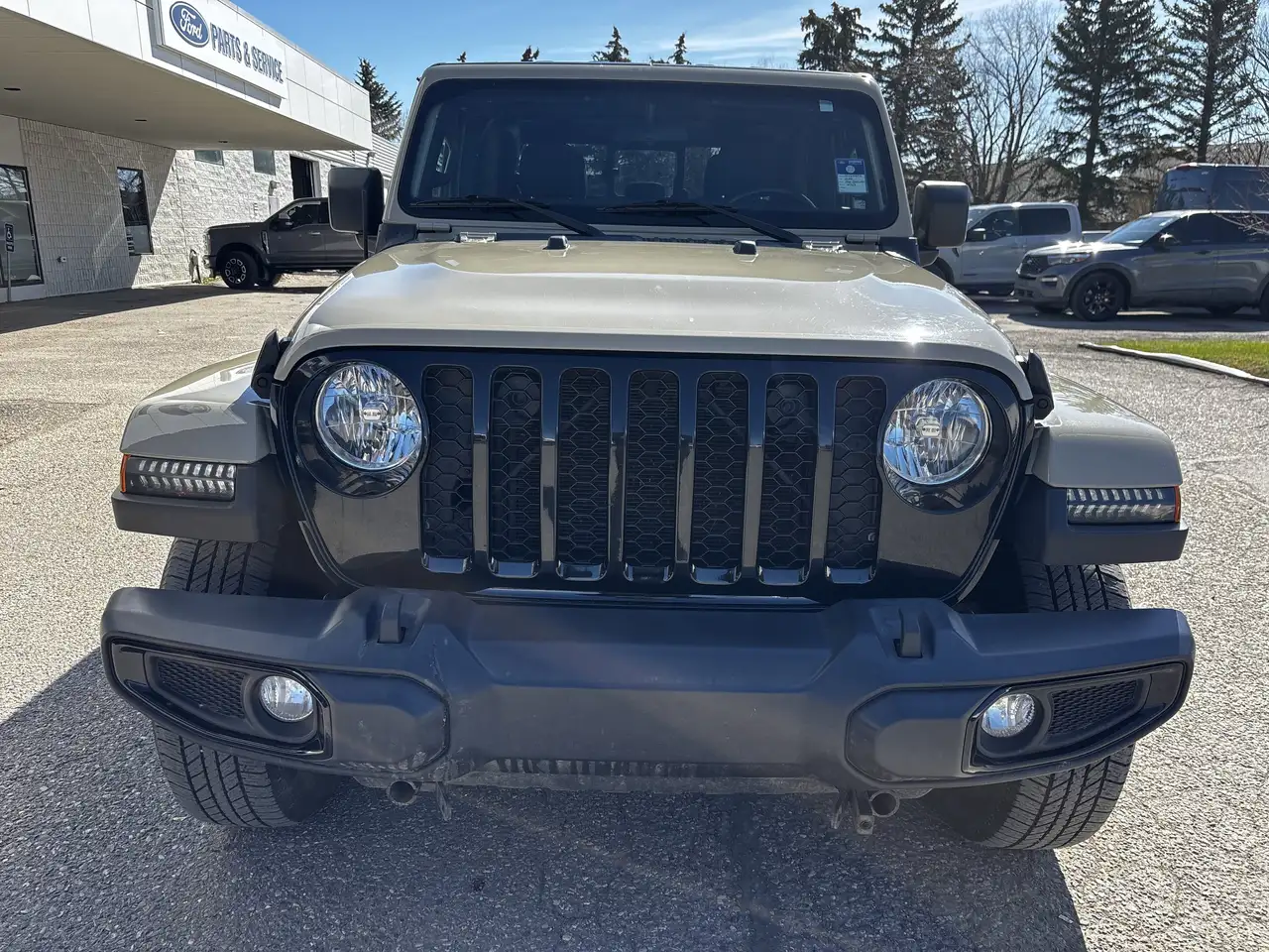 Jeep Gladiator photo Jeep Gladiator