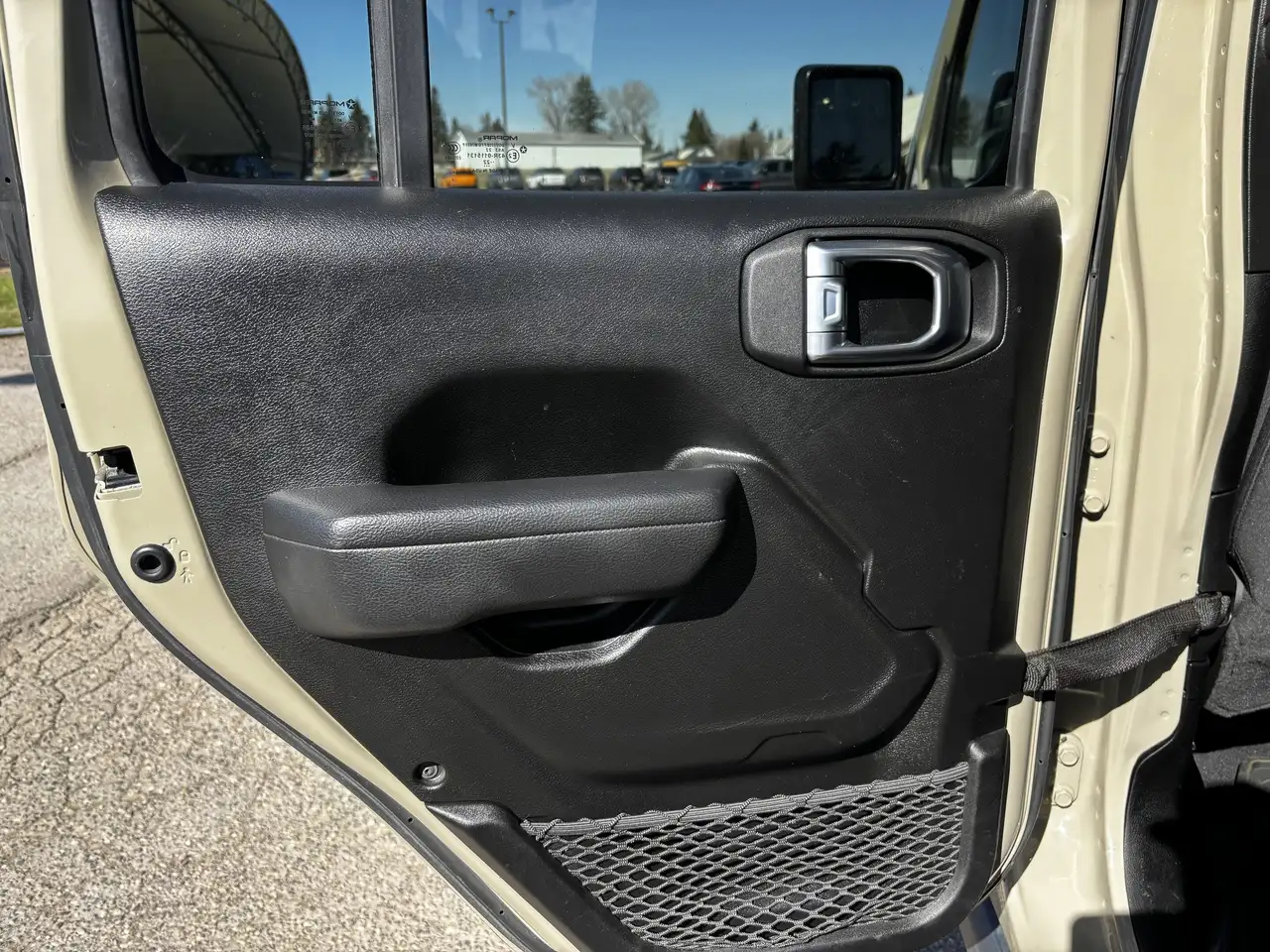 Jeep Gladiator photo Jeep Gladiator