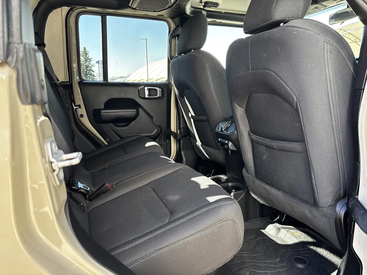 Jeep Gladiator photo Jeep Gladiator