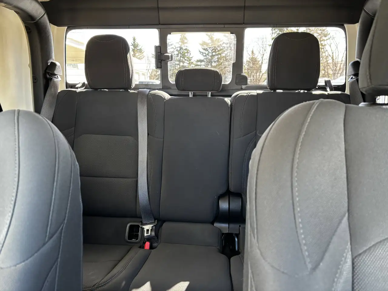 Jeep Gladiator photo Jeep Gladiator