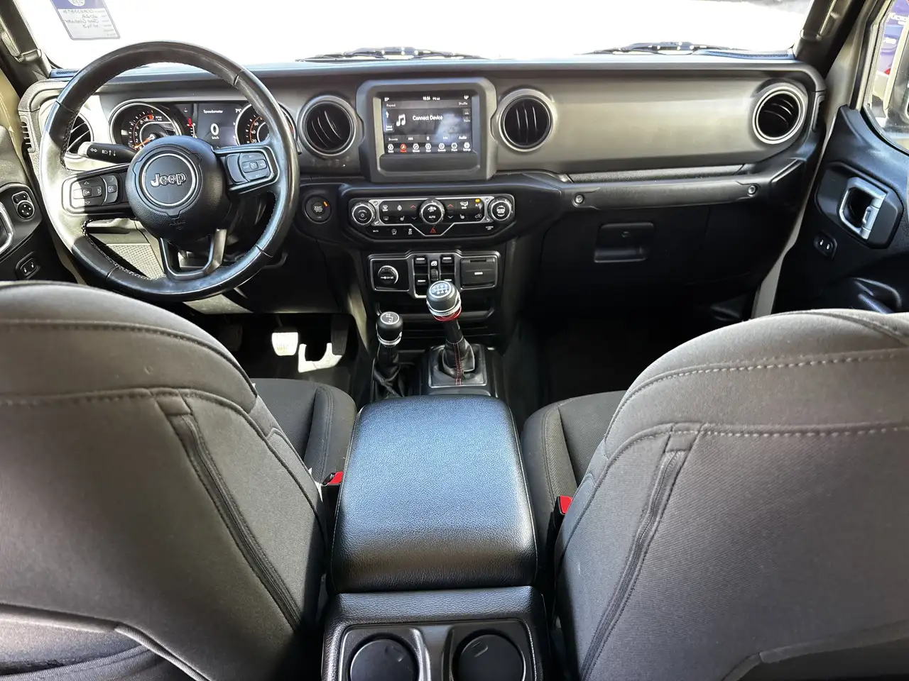 Jeep Gladiator photo Jeep Gladiator
