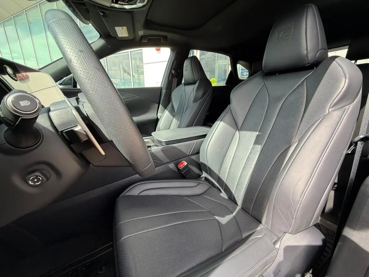 Lexus RX photo Lexus RX