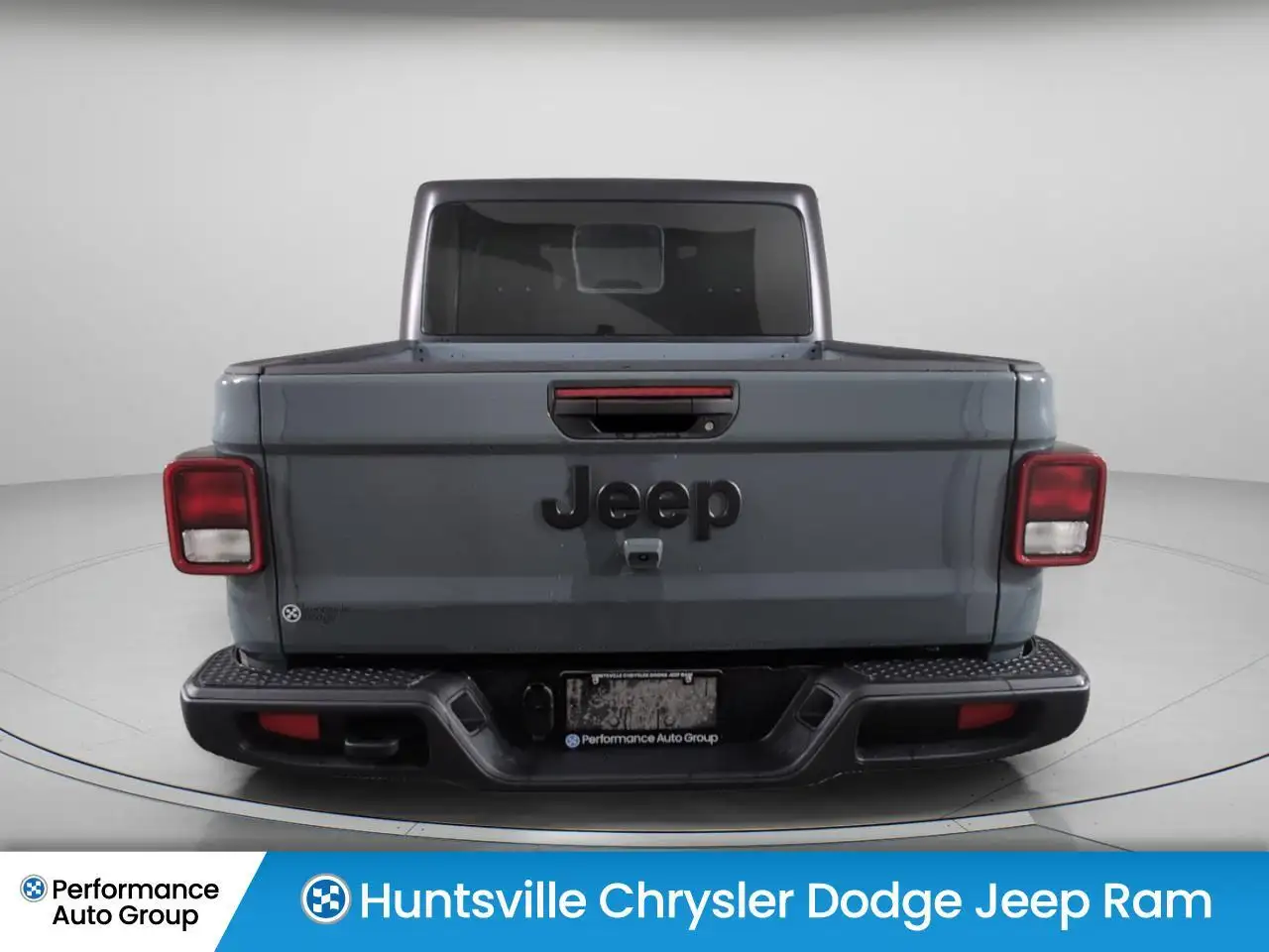 Jeep Gladiator photo Jeep Gladiator