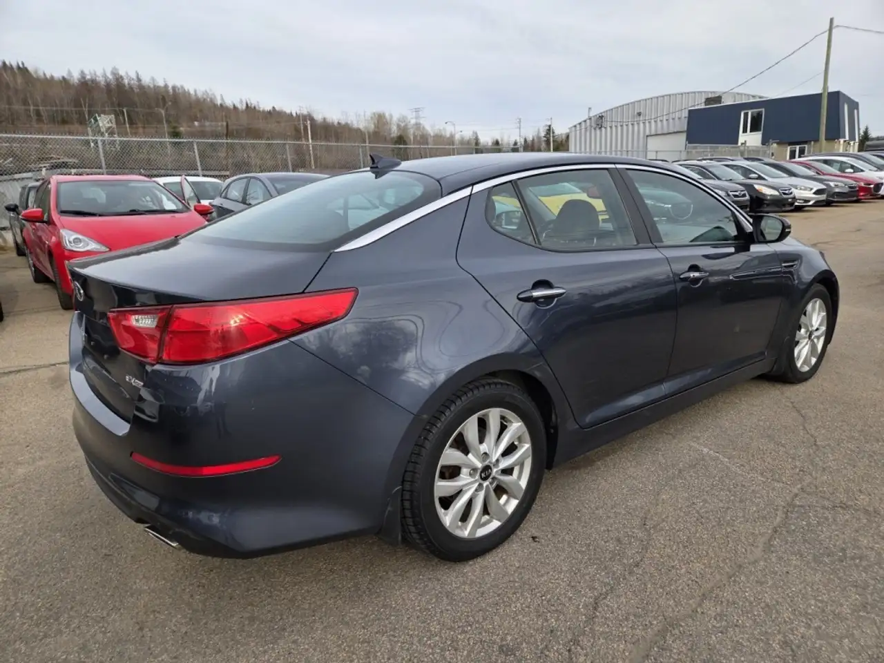 Kia Optima снимка Kia Optima