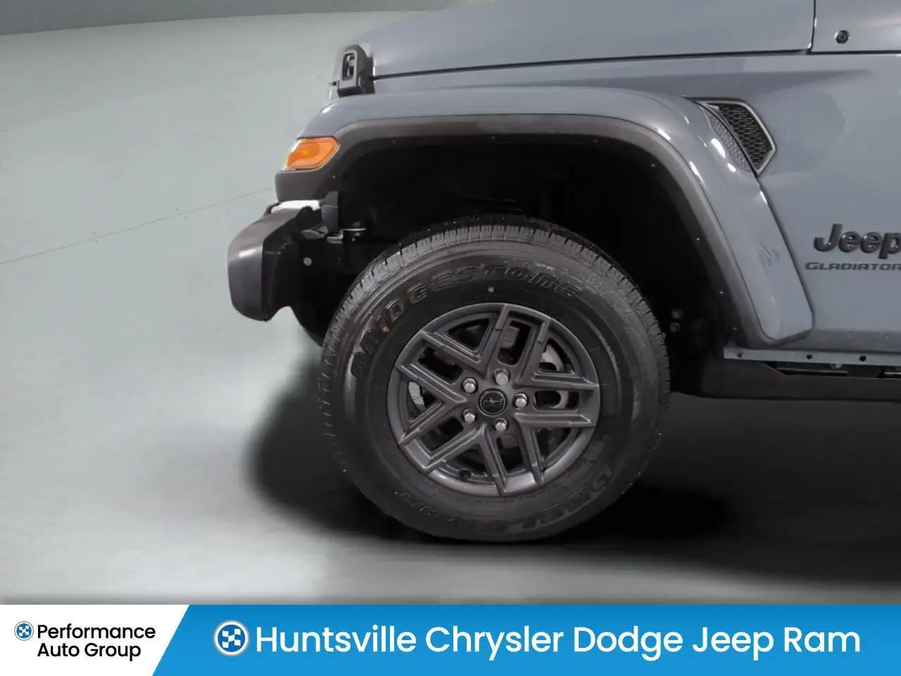 Jeep Gladiator photo Jeep Gladiator