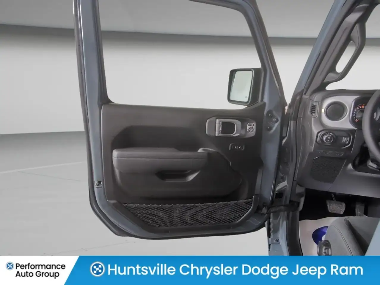 Jeep Gladiator photo Jeep Gladiator