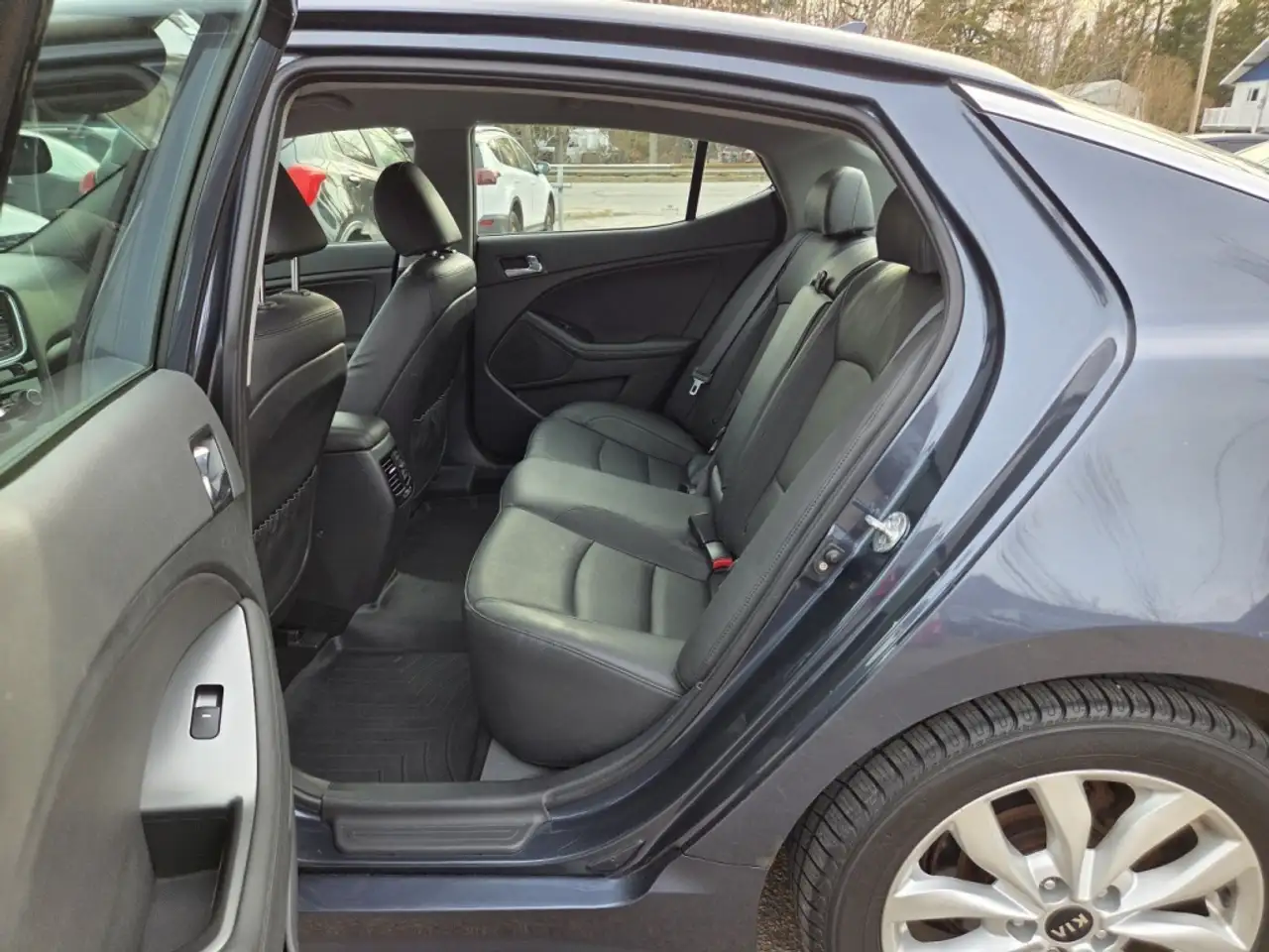 Kia Optima снимка Kia Optima