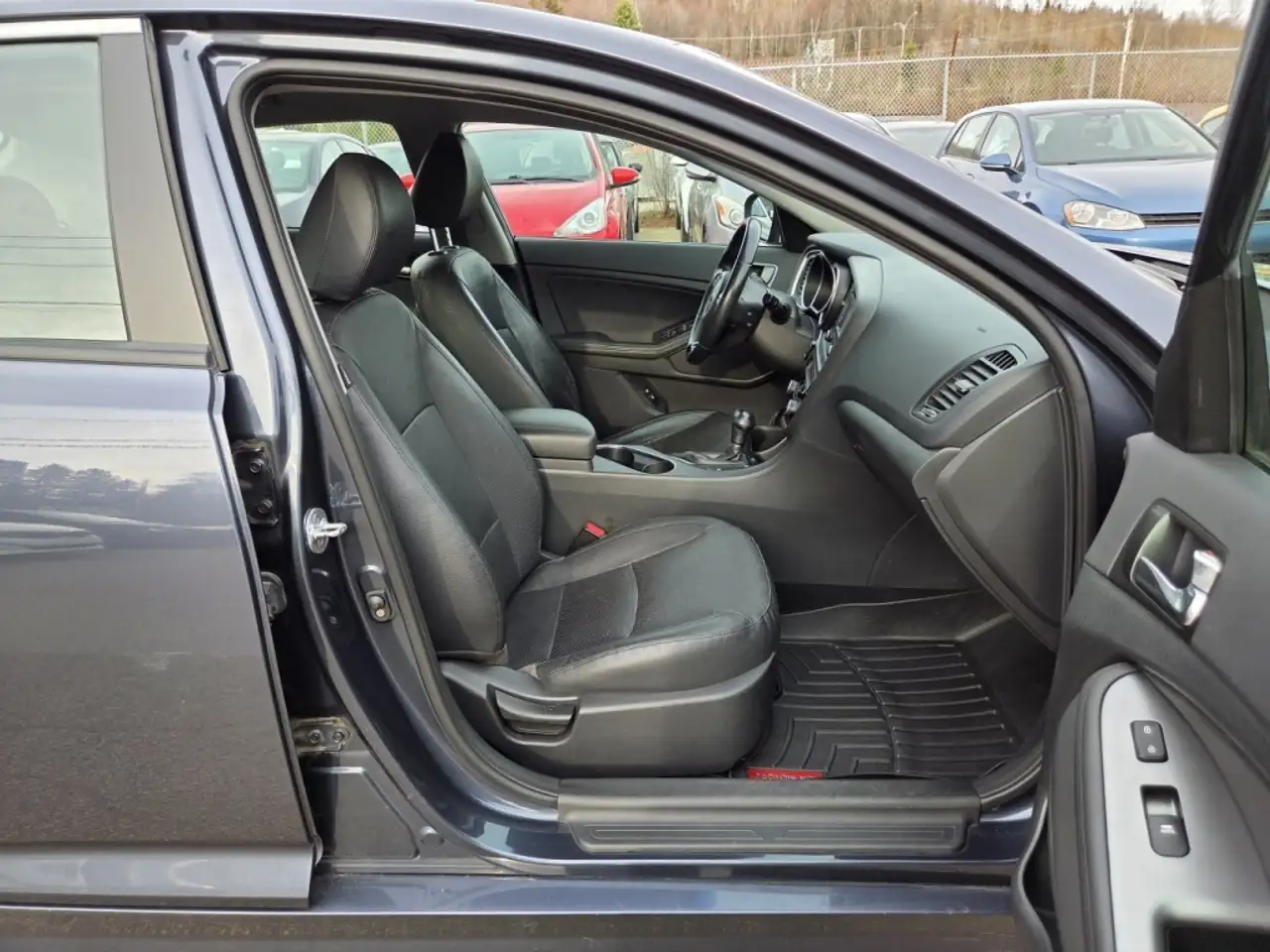 Kia Optima снимка Kia Optima
