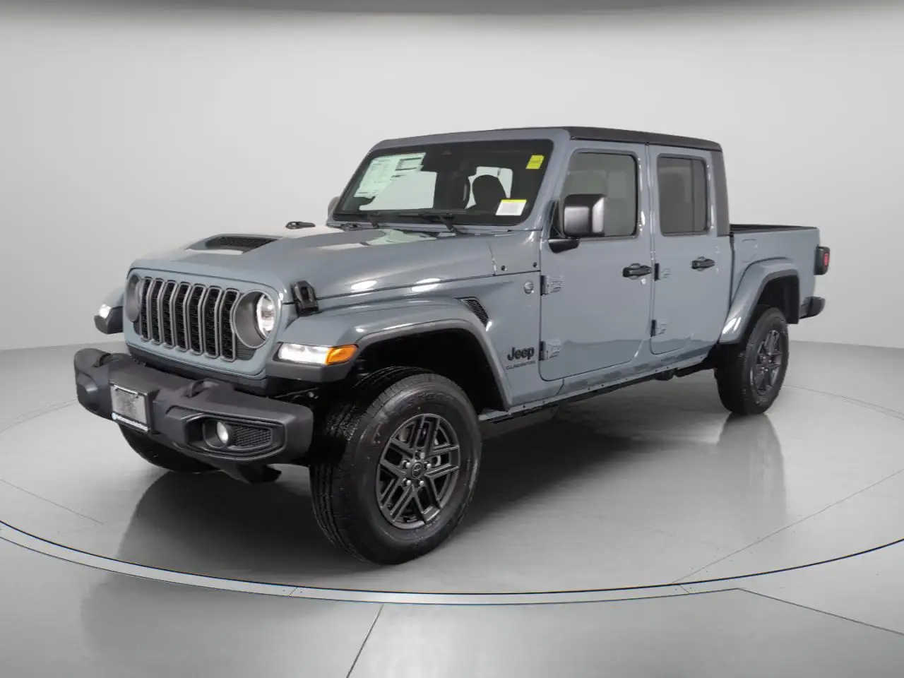 Jeep Gladiator photo Jeep Gladiator