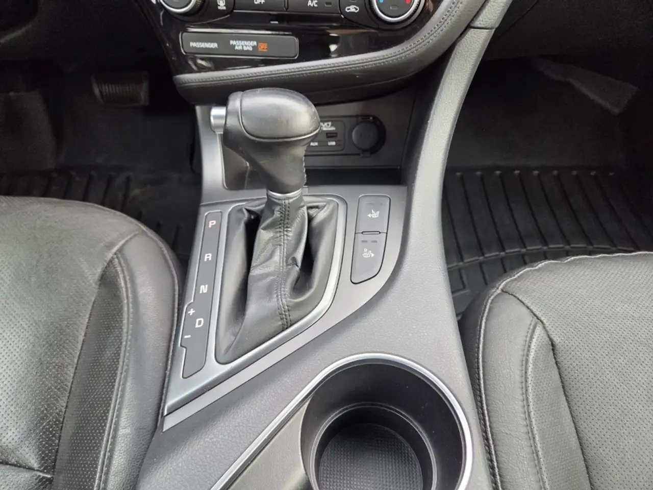 Kia Optima снимка Kia Optima