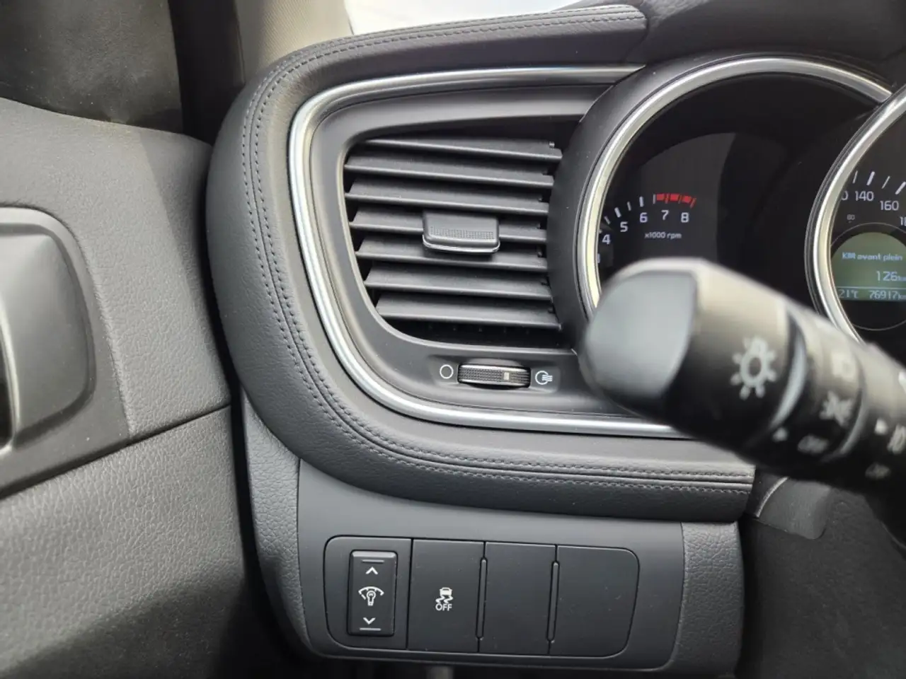 Kia Optima снимка Kia Optima