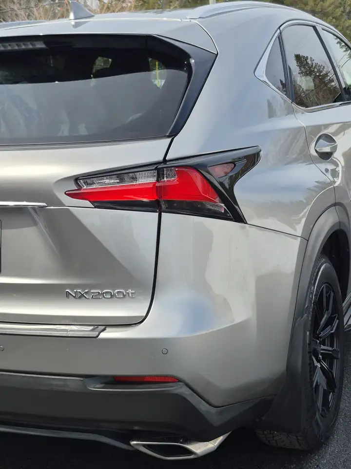 Lexus NX fotografie Lexus NX