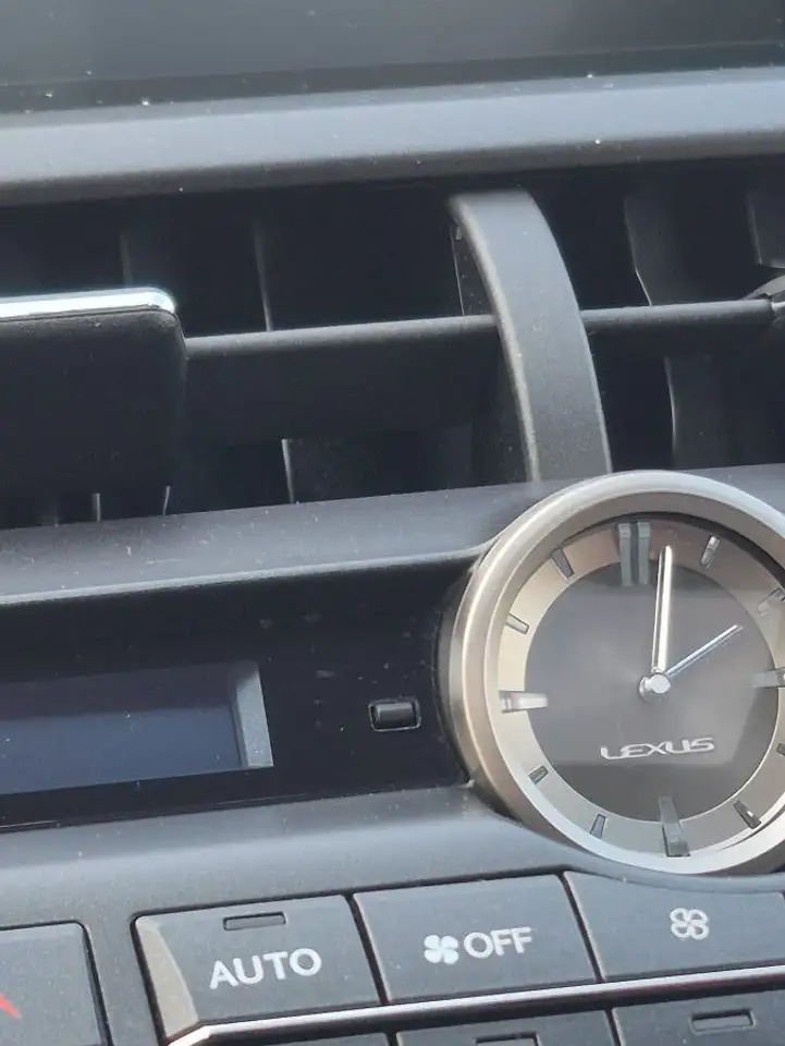 Lexus NX fotografie Lexus NX