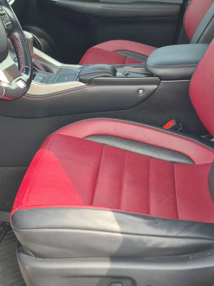 Lexus NX fotografie Lexus NX