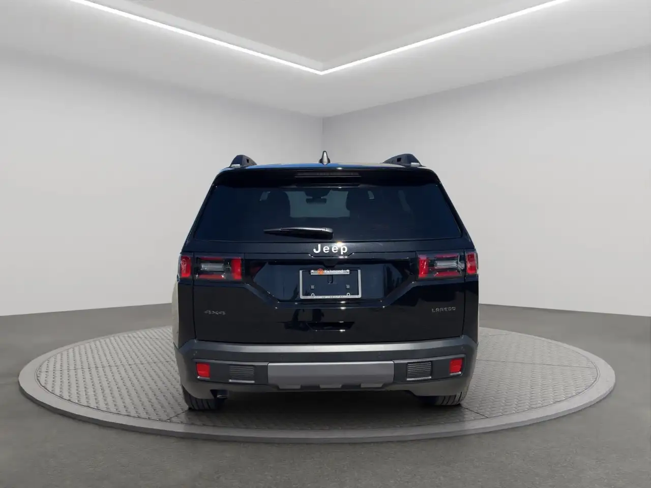 Jeep Cherokee снимка Jeep Cherokee