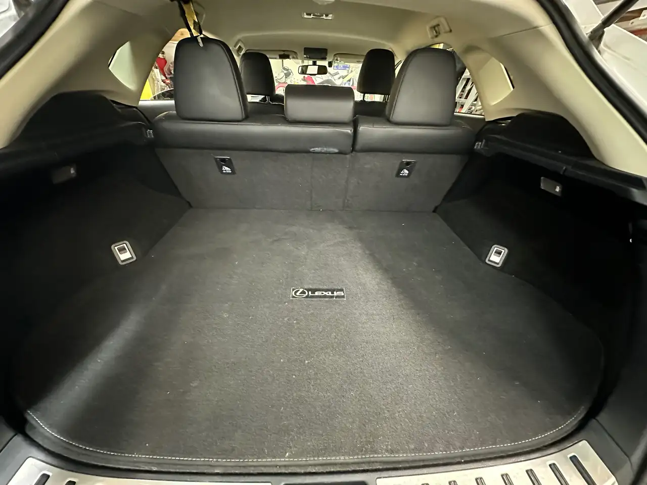 Lexus NX снимка Lexus NX