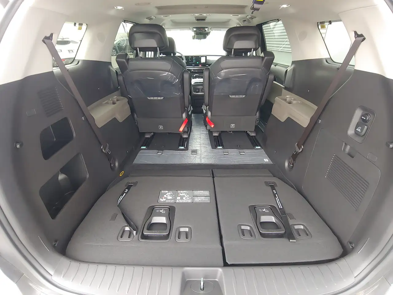 Kia Carnival fotografie Kia Carnival