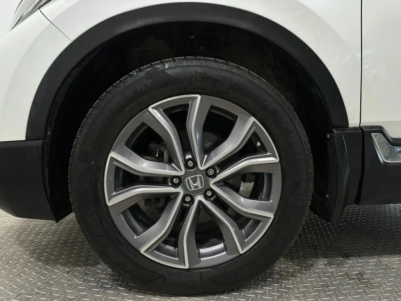 Honda CR-V photo Honda CR-V