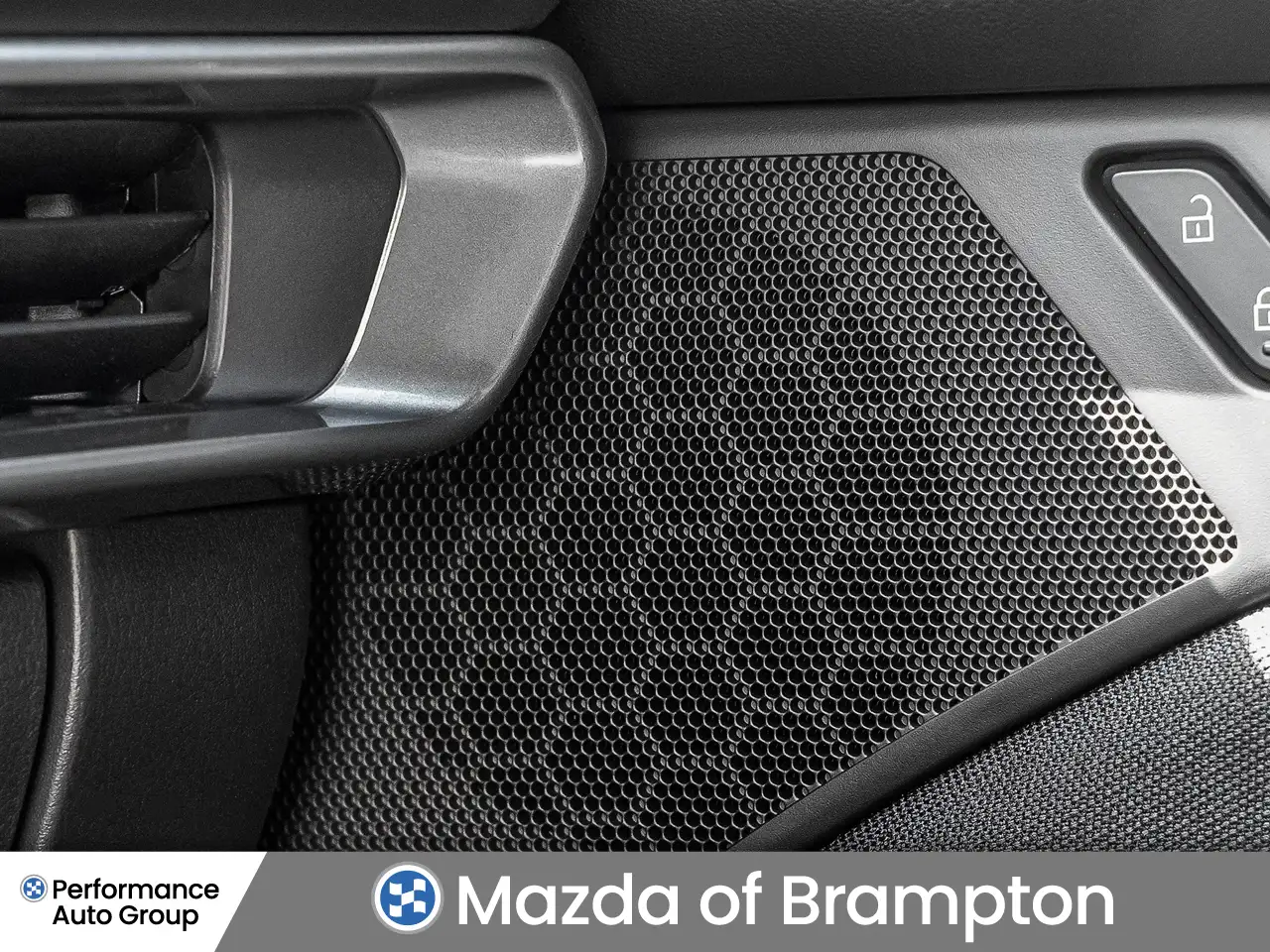 Mazda 3 снимка Mazda 3