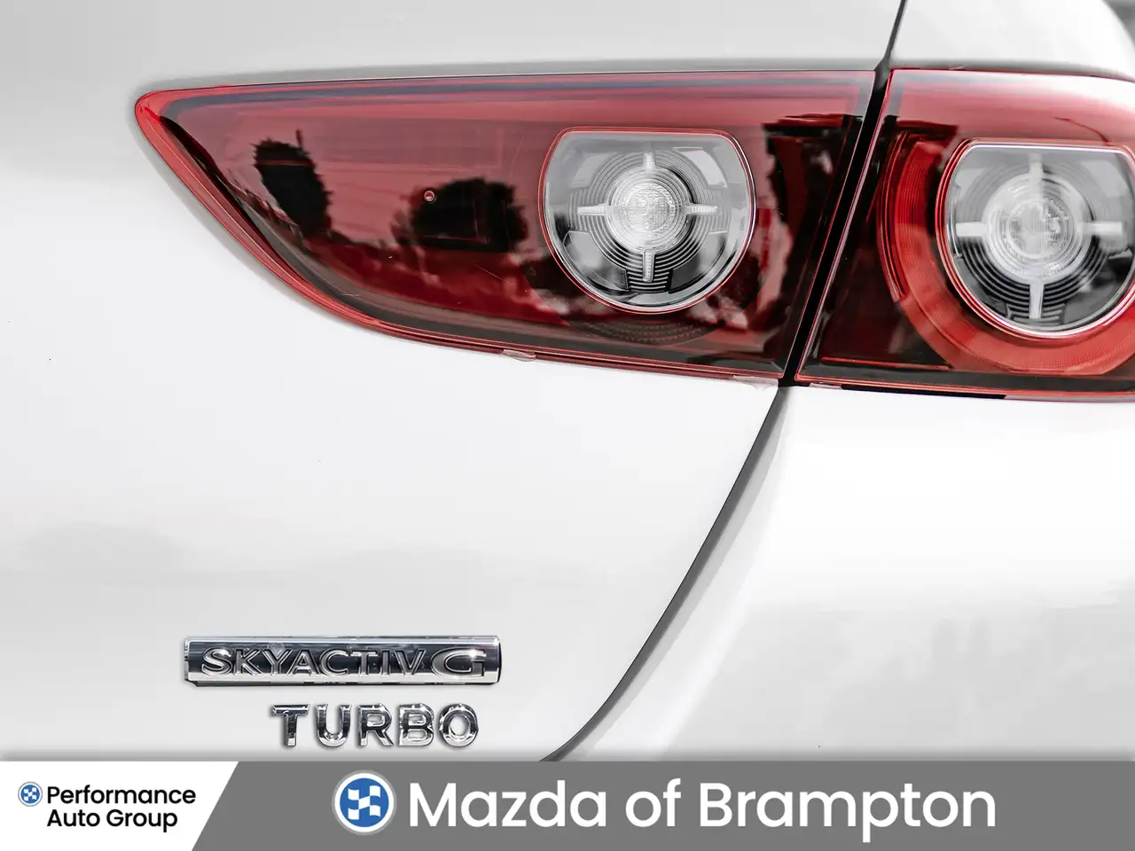 Mazda 3 снимка Mazda 3