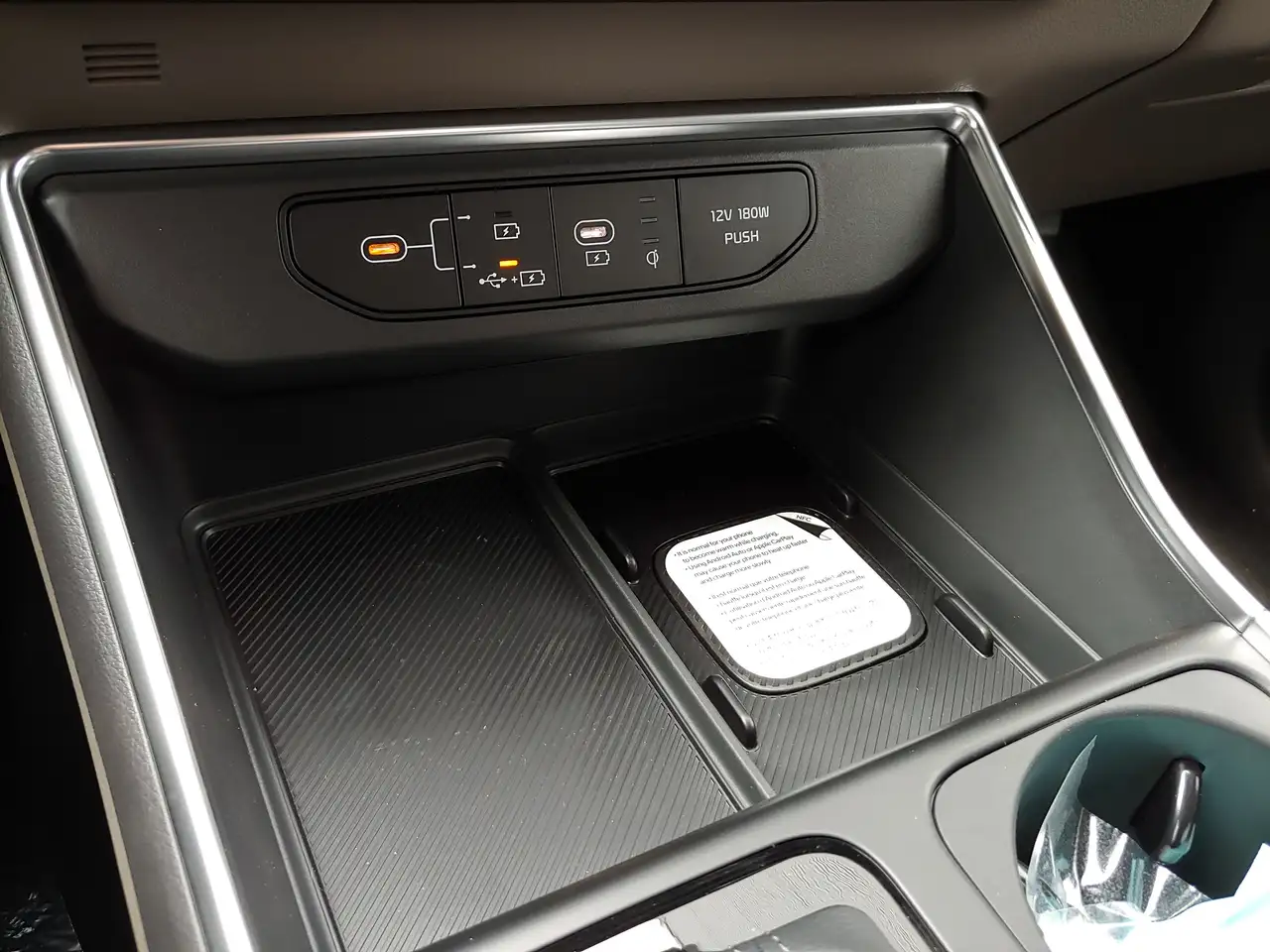 Kia Carnival fotografie Kia Carnival