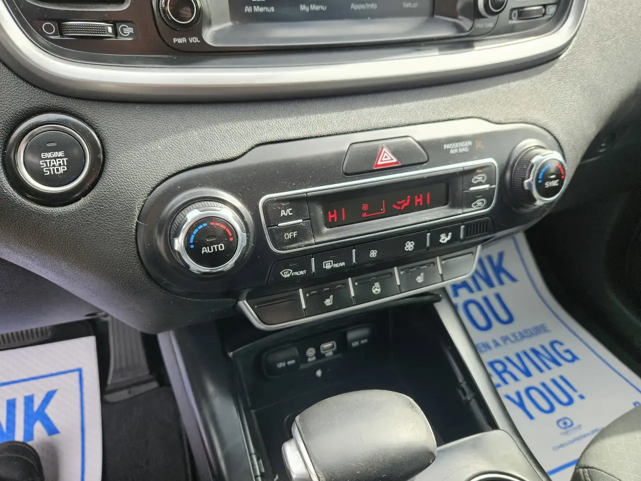 Kia Sorento photo Kia Sorento