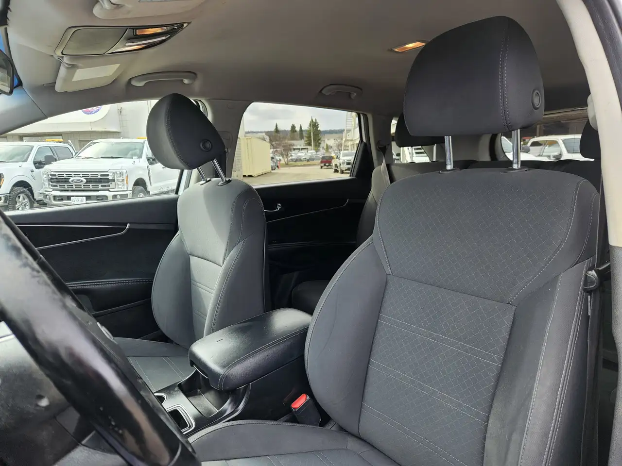 Kia Sorento photo Kia Sorento