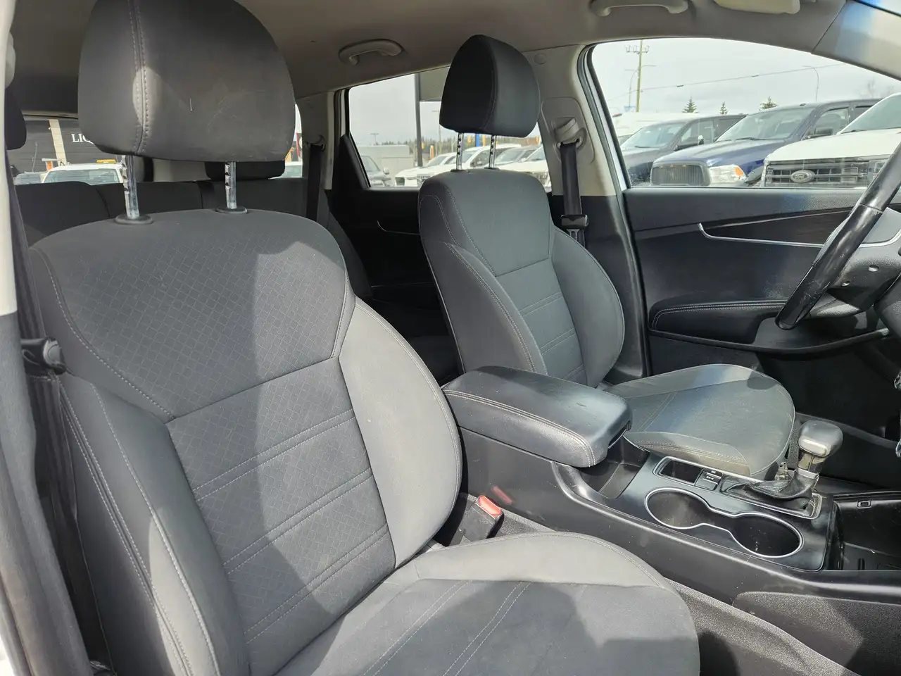 Kia Sorento photo Kia Sorento