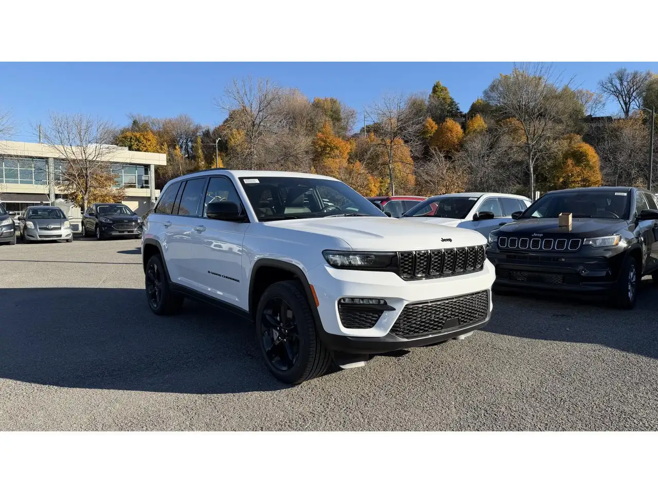 Jeep Grand Cherokee снимка Jeep Grand Cherokee