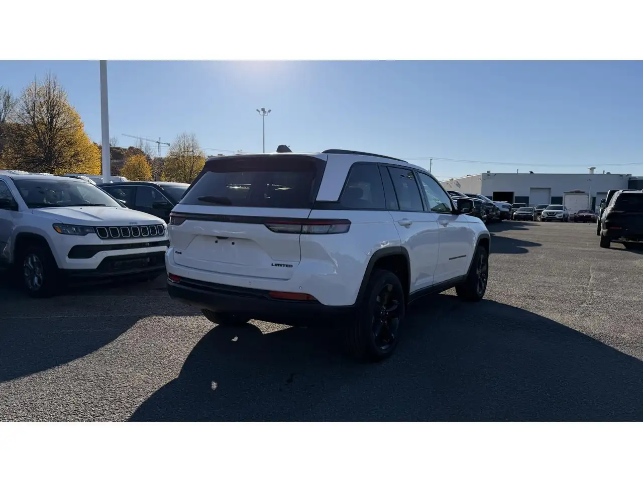 Jeep Grand Cherokee снимка Jeep Grand Cherokee