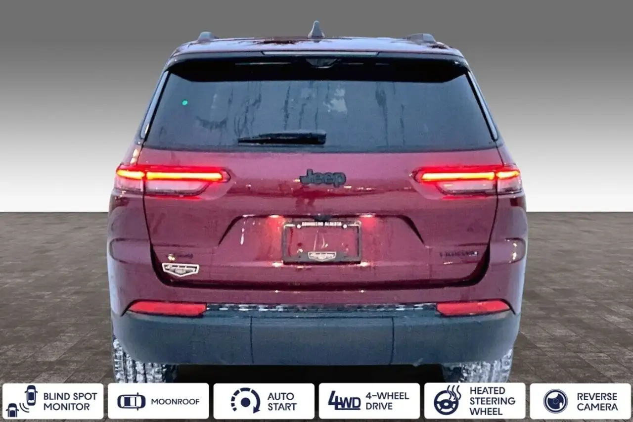 Jeep Grand Cherokee снимка Jeep Grand Cherokee
