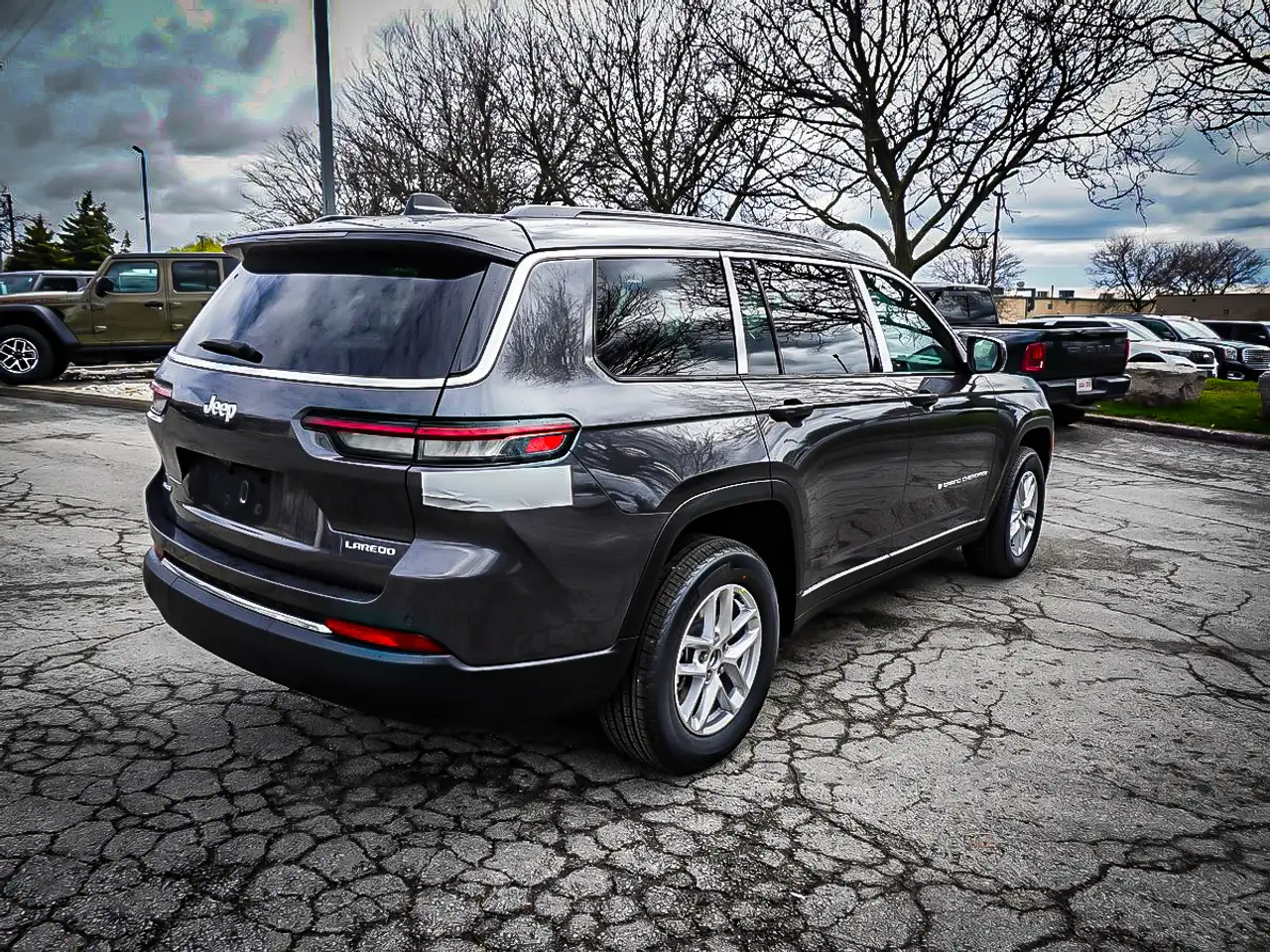 Jeep Grand Cherokee снимка Jeep Grand Cherokee