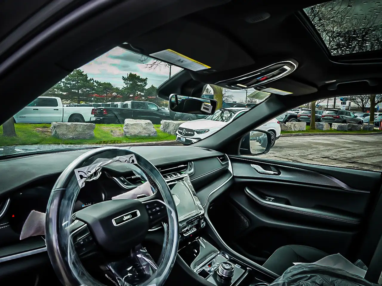 Jeep Grand Cherokee снимка Jeep Grand Cherokee