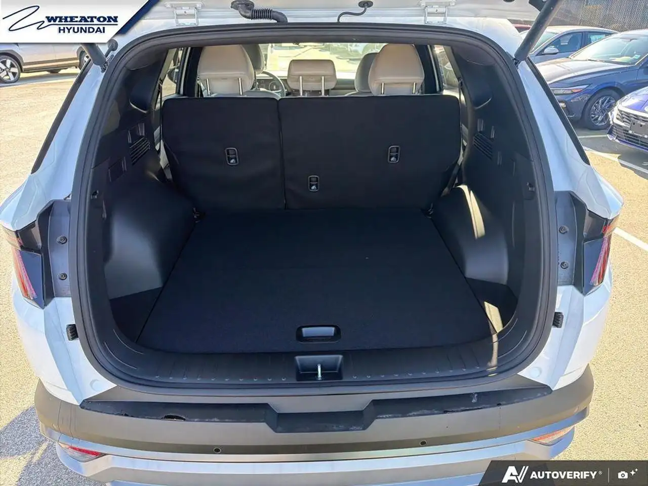 Hyundai TUCSON снимка Hyundai TUCSON