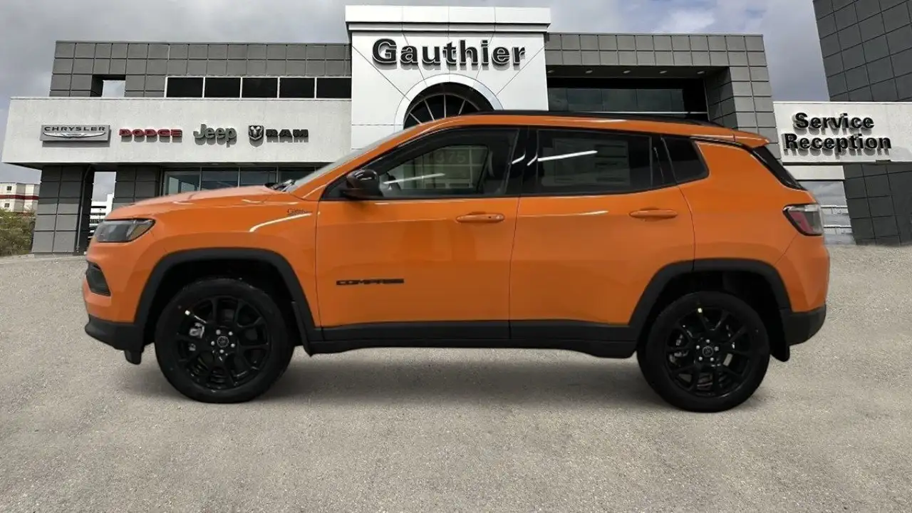 Jeep Compass photo Jeep Compass