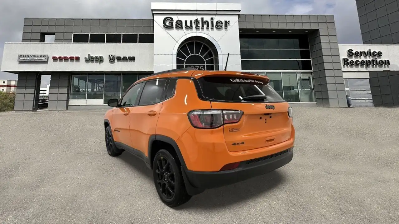 Jeep Compass photo Jeep Compass