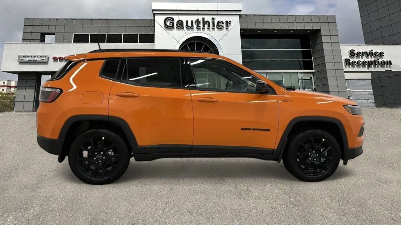 Jeep Compass photo Jeep Compass