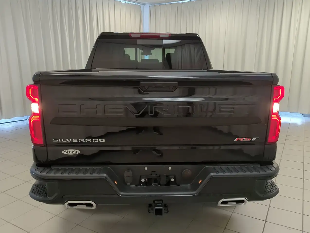 Chevrolet Silverado 1500 снимка Chevrolet Silverado 1500