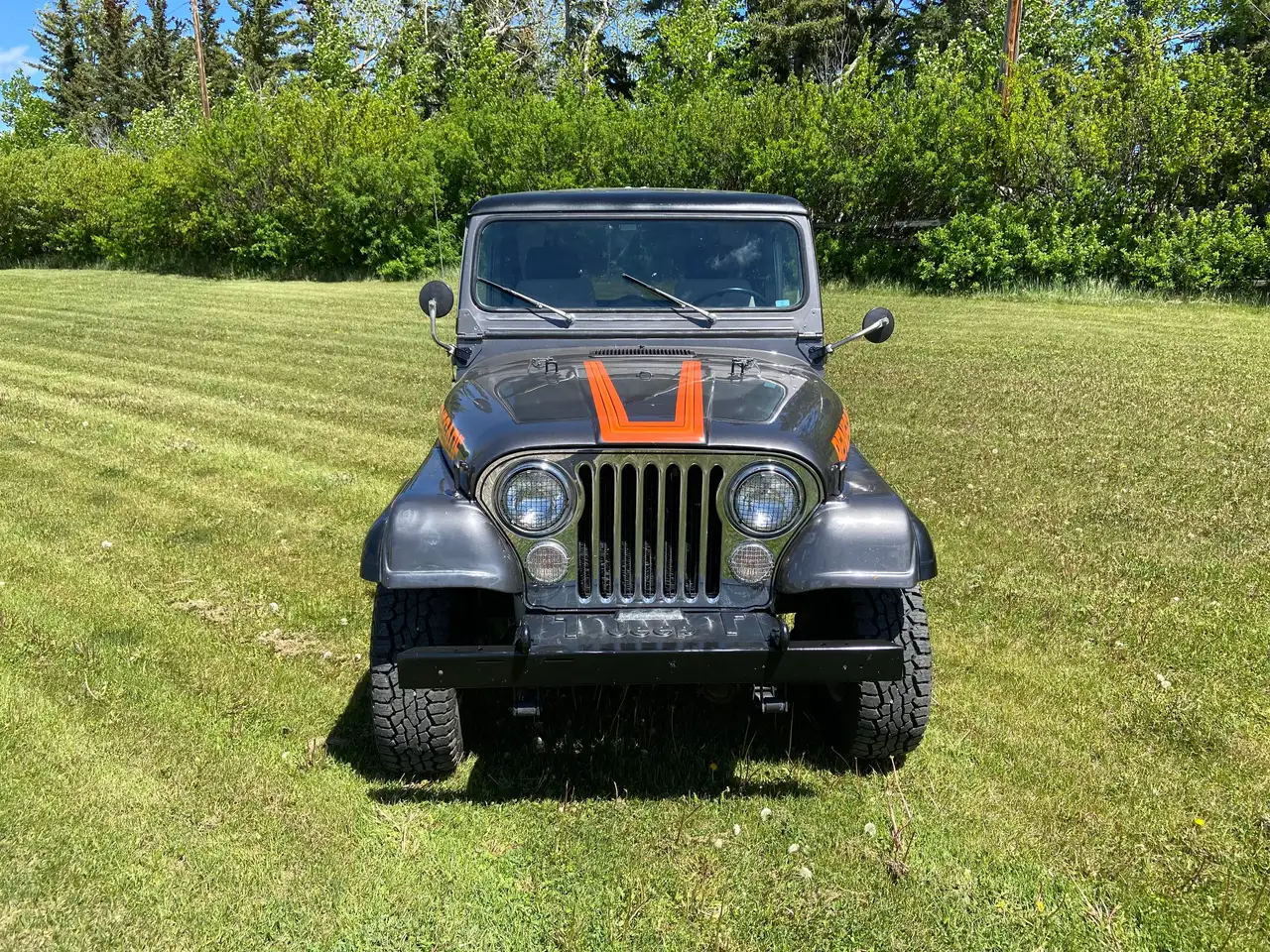 Jeep CJ снимка Jeep CJ