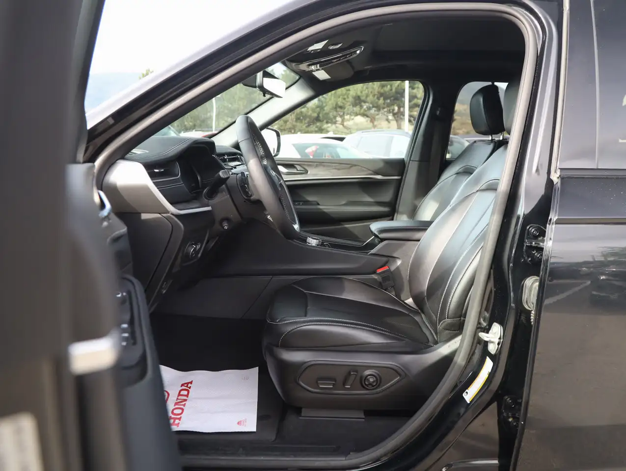 Jeep Grand Cherokee fotografie Jeep Grand Cherokee