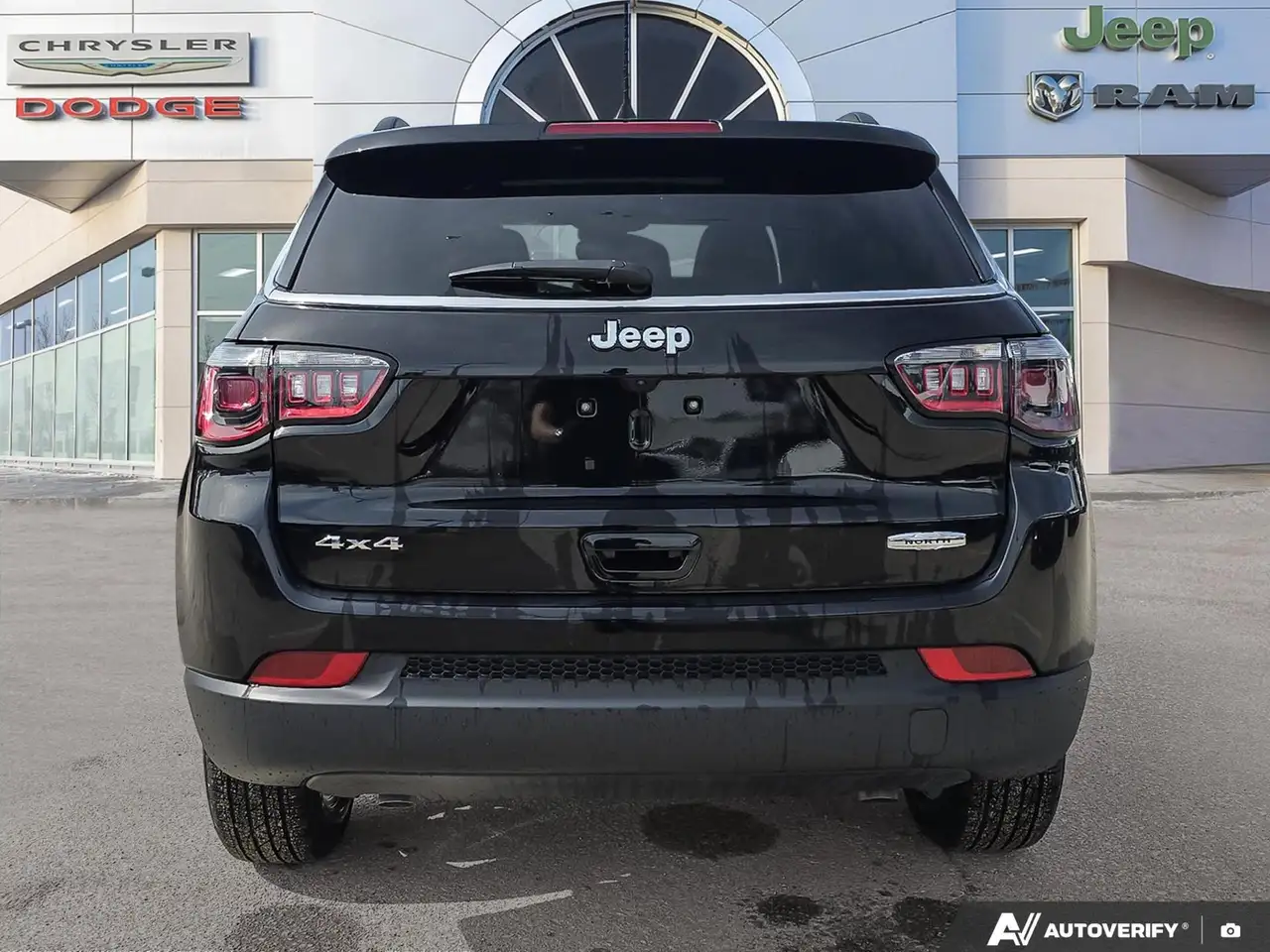 Jeep Compass снимка Jeep Compass