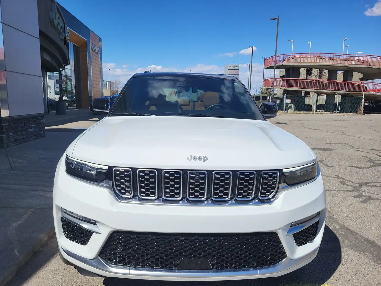 Jeep Grand Cherokee photo Jeep Grand Cherokee