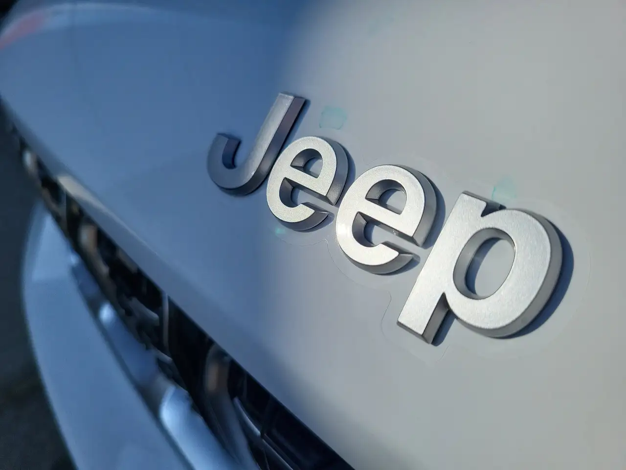 Jeep Grand Cherokee photo Jeep Grand Cherokee