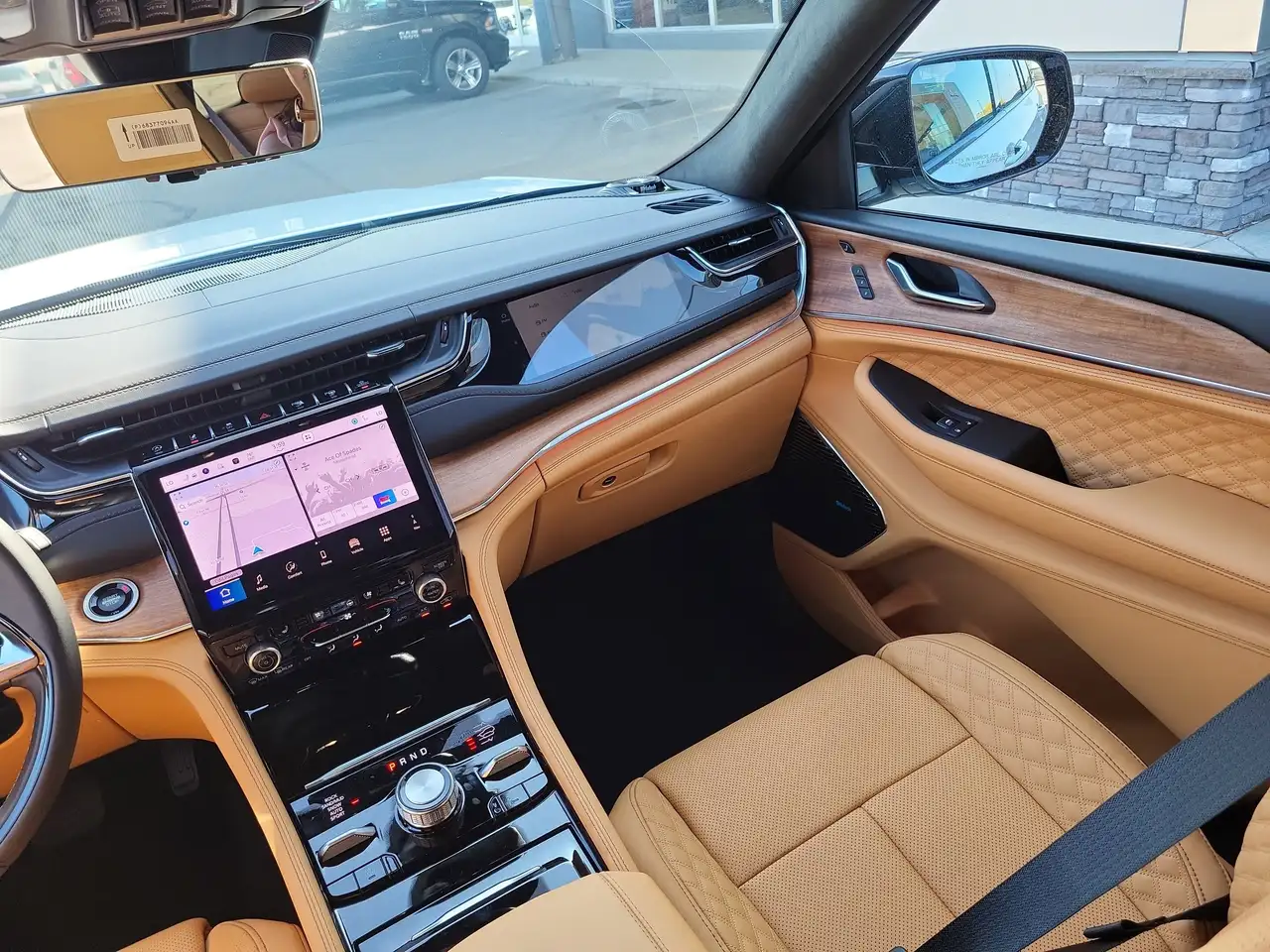 Jeep Grand Cherokee photo Jeep Grand Cherokee