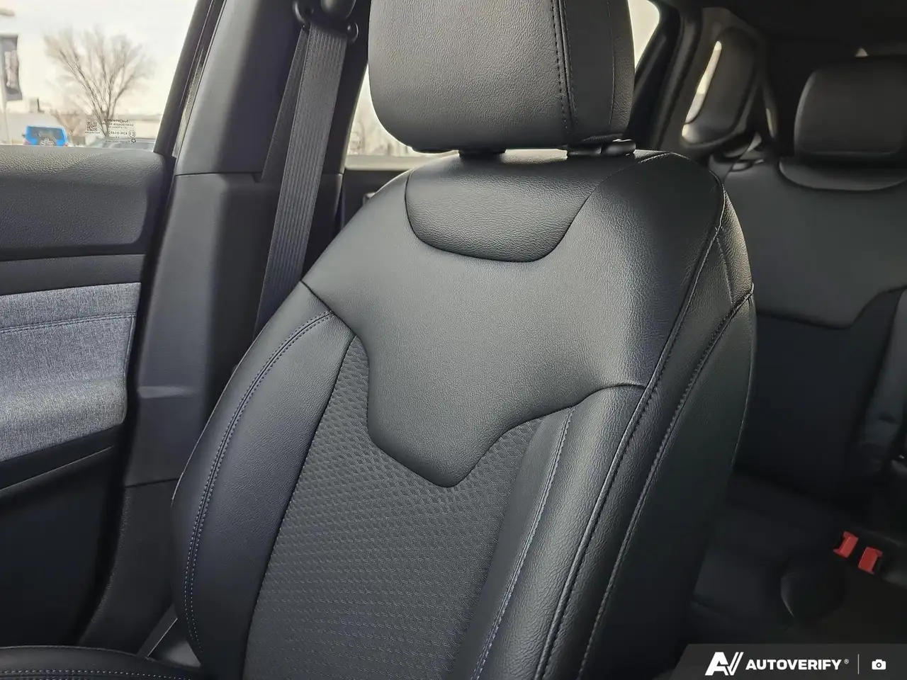 Jeep Compass снимка Jeep Compass