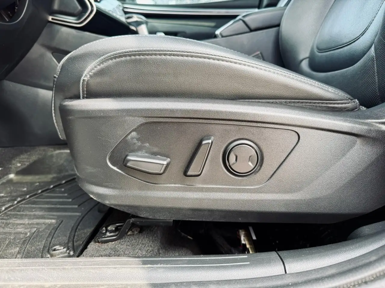 Hyundai Santa Cruz снимка Hyundai Santa Cruz