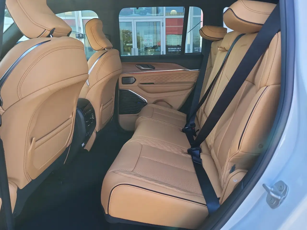 Jeep Grand Cherokee photo Jeep Grand Cherokee