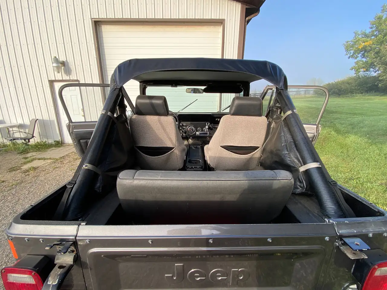 Jeep CJ снимка Jeep CJ