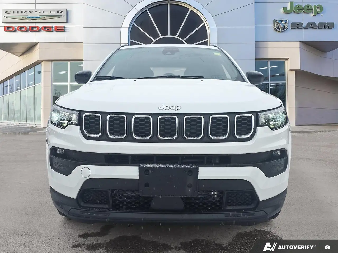 Jeep Compass photo Jeep Compass